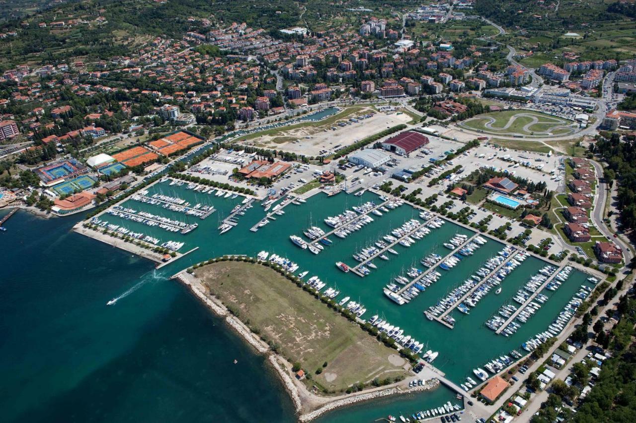 Vila Floating House Marina Royal Portorož Exteriér fotografie